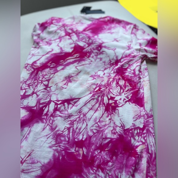 Authentic NEW Versace shirt💖 - Picture 9 of 10